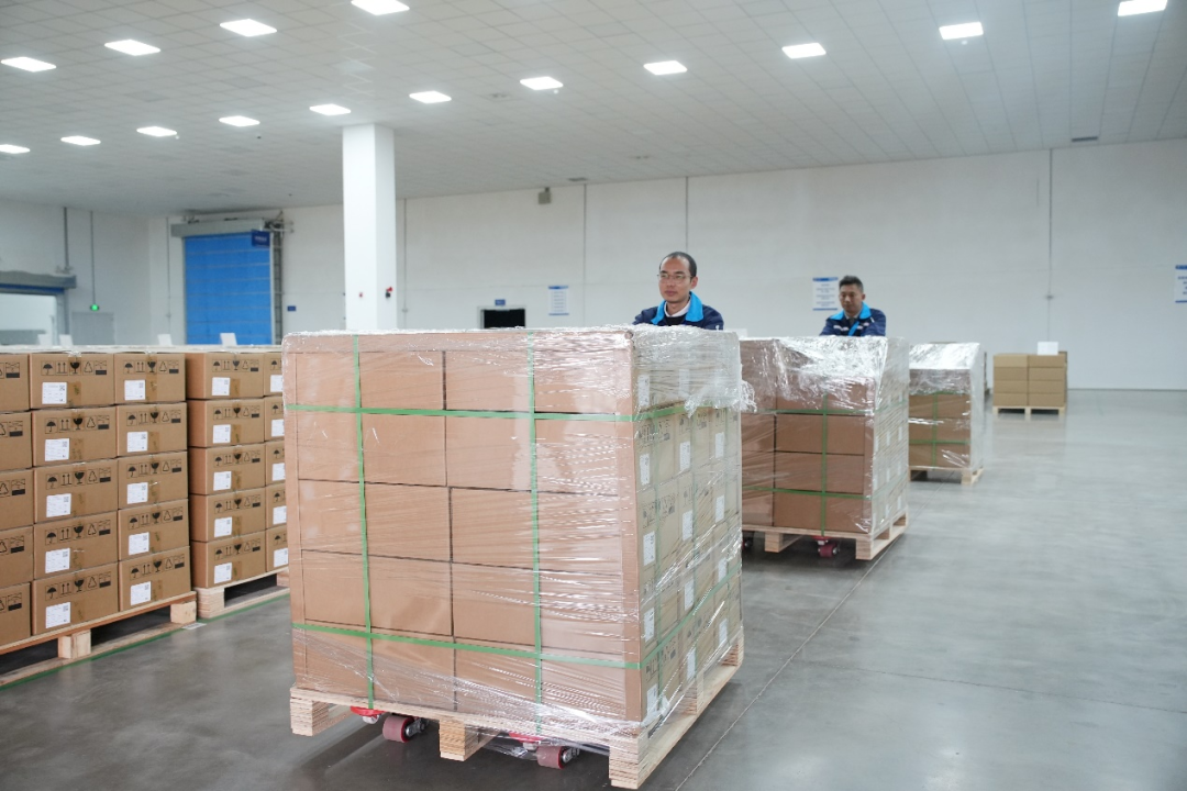 卯足干劲，PA直营光伏高效异质结电池年后密集交付