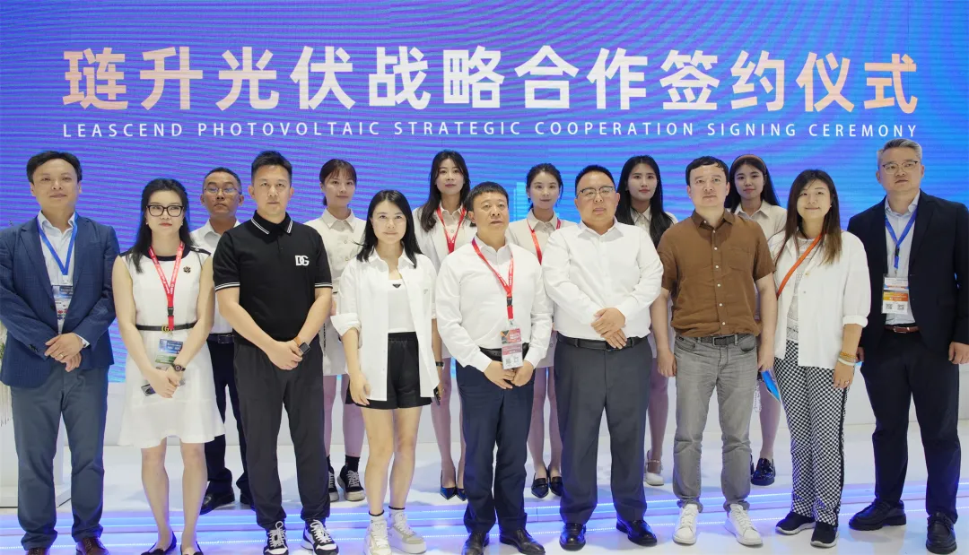 2024 上海 SNECPA直营光伏发布超级爆款，重磅签约不断
