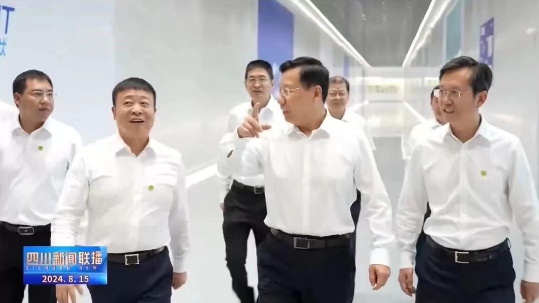 四川省委书记王晓晖调研PA直营光伏时强调:光伏产业是培育发展新质生产力的重要赛道不断把企业做大做强