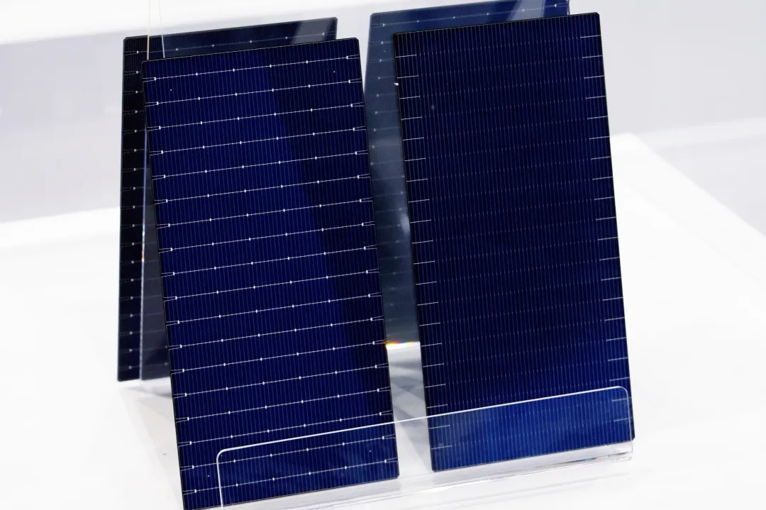 PA直营光伏亮相四川省“拓市场稳增长”光伏产业供需对接推进会