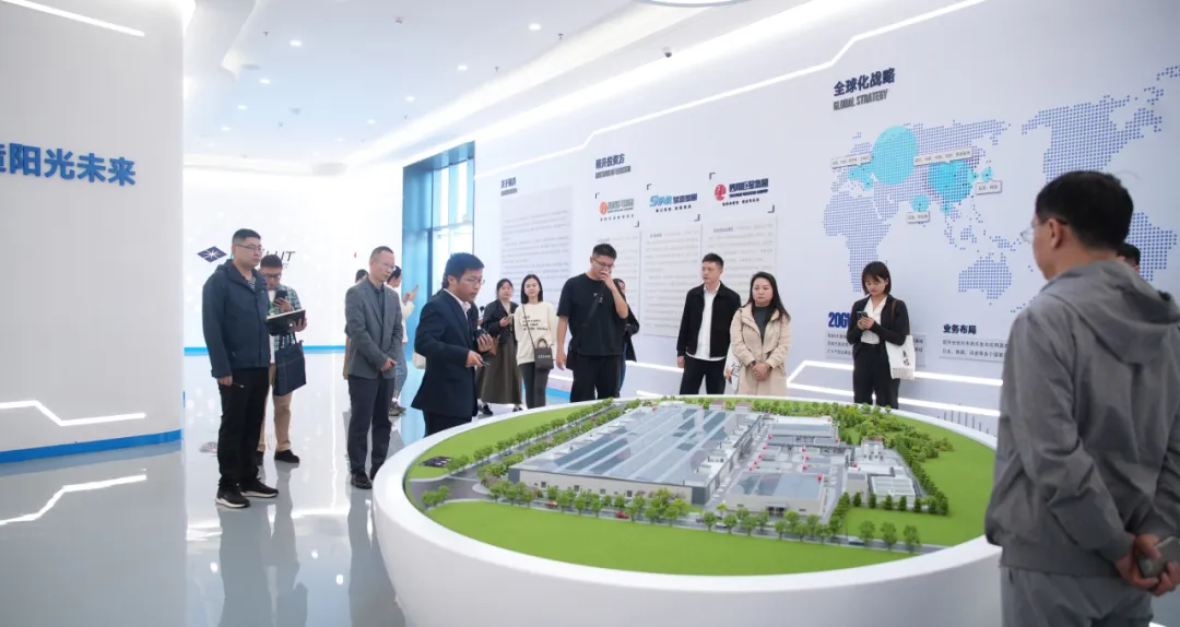 PA直营光伏精彩亮相“万千气象看四川”眉山专场，多家媒体齐力关注！