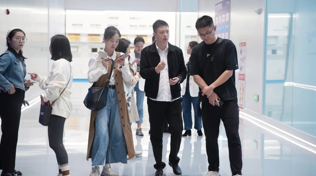 PA直营光伏精彩亮相“万千气象看四川”眉山专场，多家媒体齐力关注！